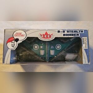 Seattle Mariners Fleer MLB Team Collectibles B-2 Stealth Bomber